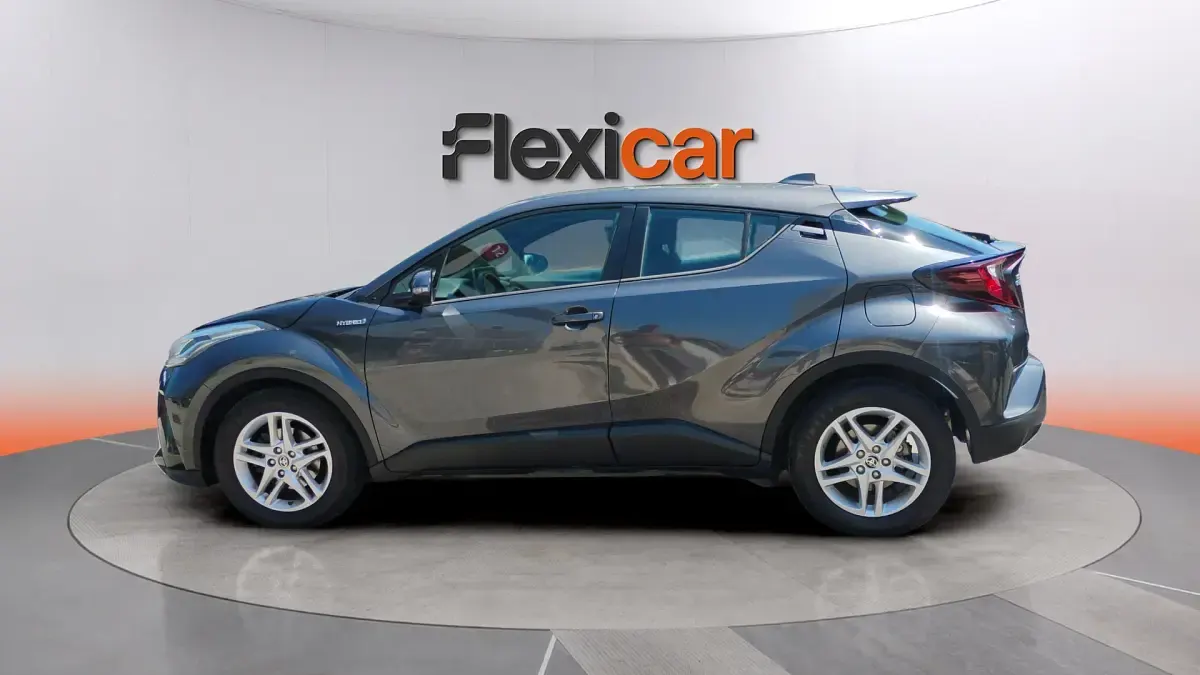 Usado Toyota C-HR Active 122 CV (89 kW) 2020 Gris SUV