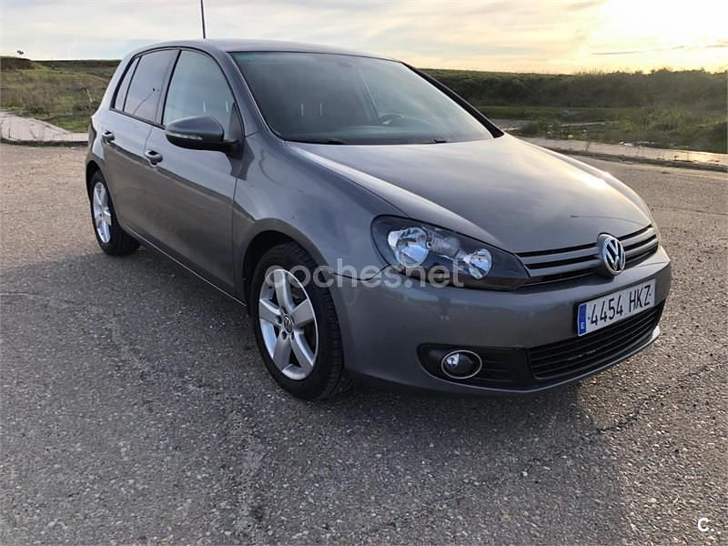 Gris / plata Usado 2012 VW Golf VII Advance Berlina | 9200 € (Precio justo) - Imagen 1/4