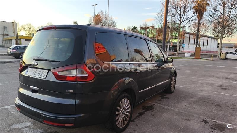 Usado Ford Galaxy Trend 163 CV (119 kW) 2010 Azul Monovolumen
