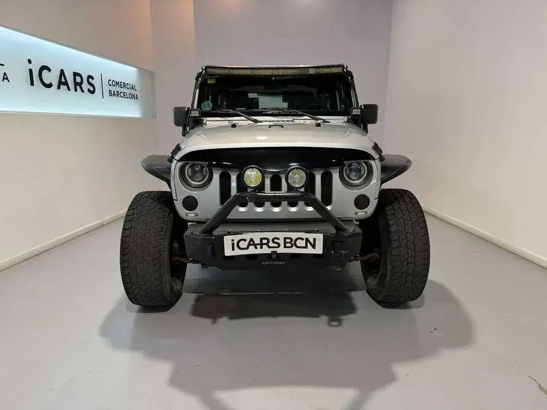 Usado Jeep Wrangler Rubicon 284 CV (208 kW) 2015 Gris / plata SUV