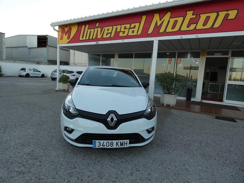 Usado Renault Clio IV Business 75 CV (55 kW) 2018 Blanco
