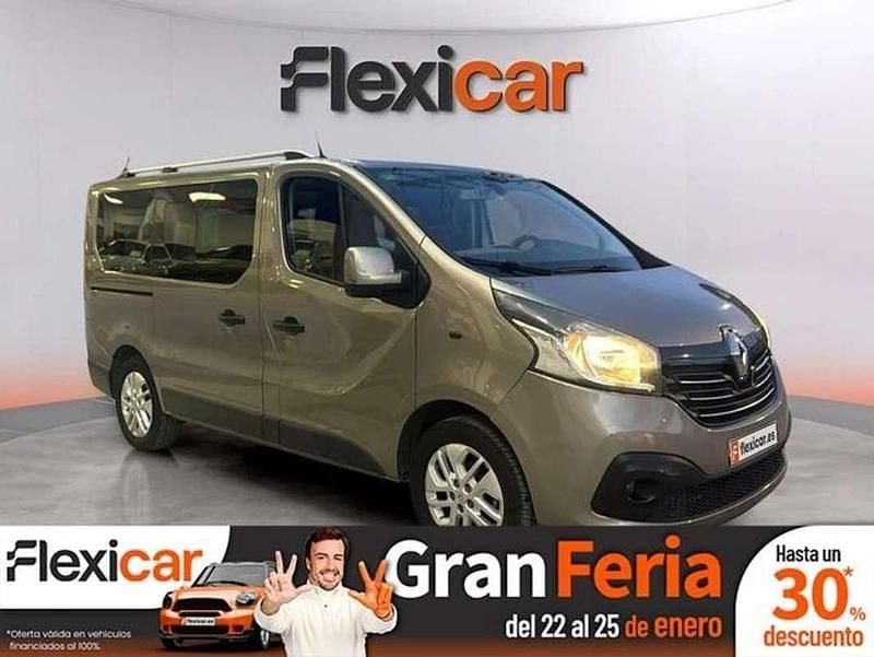 Beige Usado 2016 Renault Trafic Monovolumen | 16.990 € (Precio justo) - Imagen 1/4
