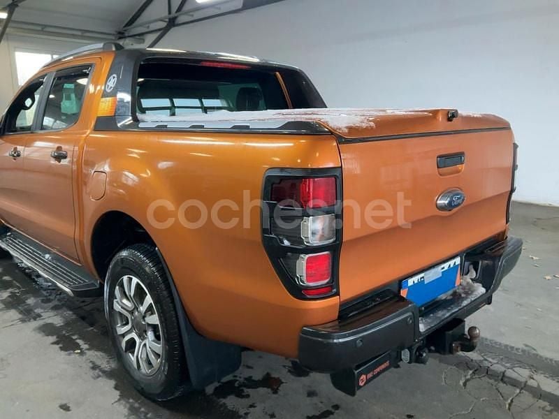 Usado Ford Ranger Wildtrack 200 CV (147 kW) 2019 Naranja Pickup/Camioneta