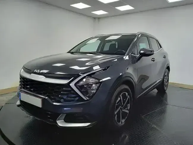 Usado Kia Sportage Plus 116 CV (85 kW) 2022 Gris SUV