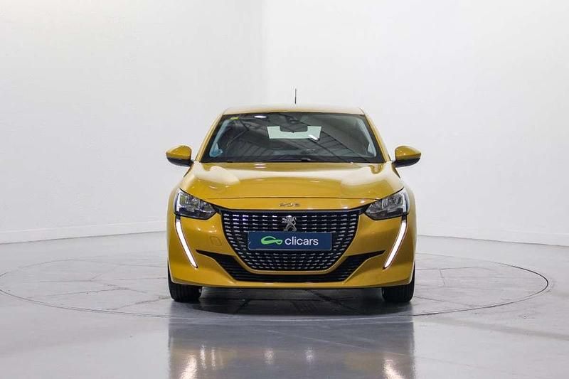 Usado Peugeot 208 Active 102 CV (75 kW) 2020 Amarillo Utilitario