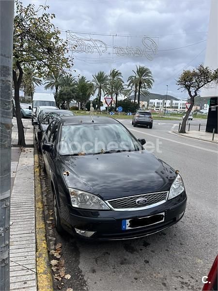 Negro Usado 2006 Ford Mondeo Futura Berlina | 900 € - Imagen 1/4