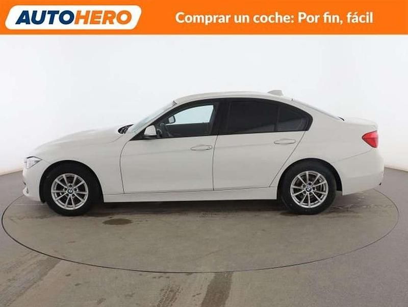 Usado BMW 318 Comfort Edition 150 CV (110 kW) 2017 Blanco Berlina