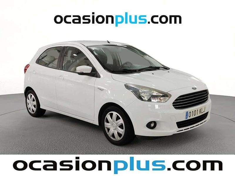 Usado Ford Ka Plus 69 CV (50 kW) 2018 Blanco Utilitario