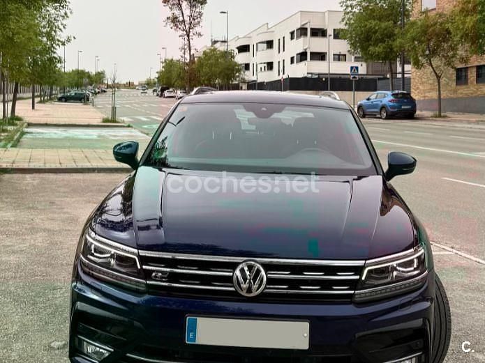 Usado VW Tiguan Sportline 190 CV (139 kW) 2017 Azul SUV