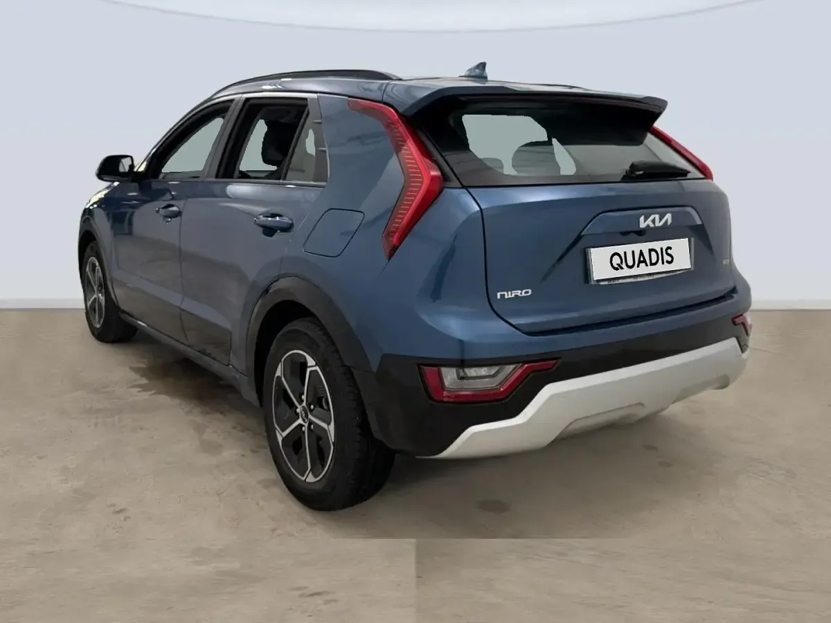 Usado Kia Niro 141 CV (103 kW) 2022 Blanco SUV