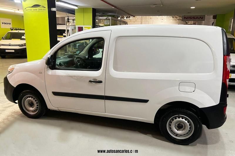 Usado Renault Kangoo 75 CV (55 kW) 2019 Blanco Monovolumen