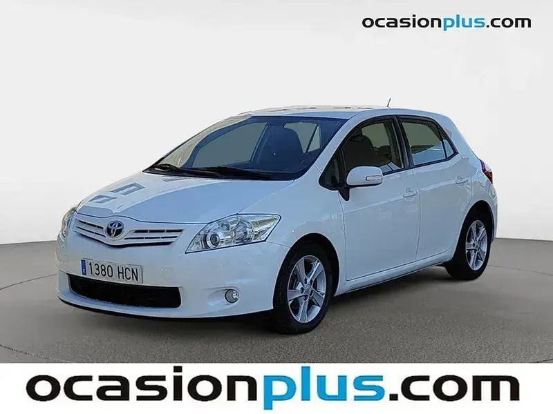 Blanco Usado 2011 Toyota Auris Active Utilitario | 7250 € (Precio justo) - Imagen 1/4