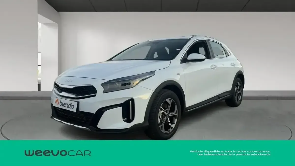 Usado Kia XCeed 140 CV (102 kW) 2025 Blanco SUV