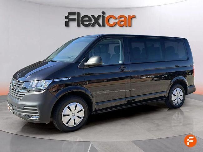Usado VW Caravelle 150 CV (110 kW) 2023 Negro Berlina