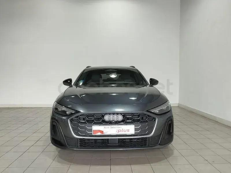Usado Audi A5 S-Line 204 CV (150 kW) 2025 Gris / plata Familiar