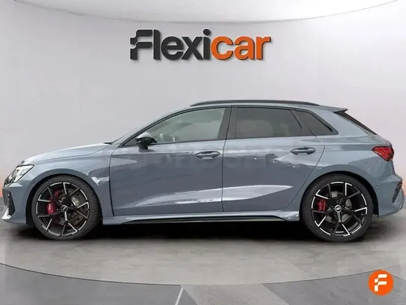 Usado Audi RS3 400 CV (294 kW) 2022 Azul Berlina