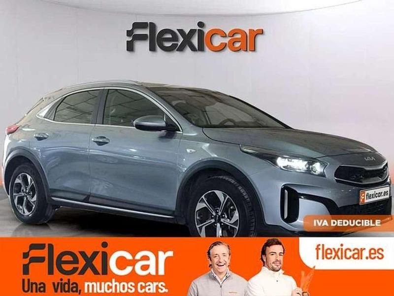 Gris Usado 2023 Kia XCeed SUV | 16.690 € (Un poco caro) - Imagen 1/4