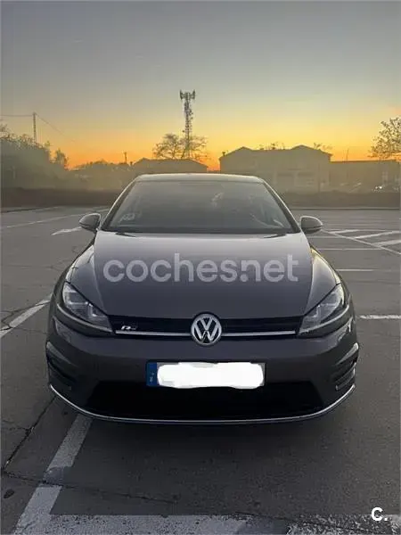 Usado VW Golf VII Sportline 110 CV (80 kW) 2015 Gris / plata Berlina