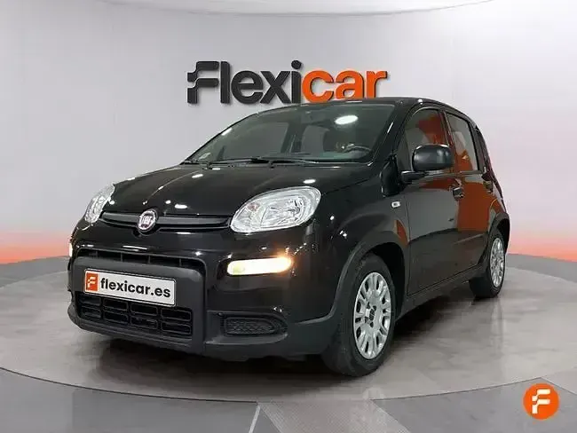 Usado Fiat Panda 70 CV (51 kW) 2023 Negro Utilitario