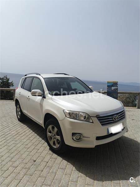 Blanco Usado 2011 Toyota RAV4 Executive SUV | 8000 € (Buen precio) - Imagen 1/4