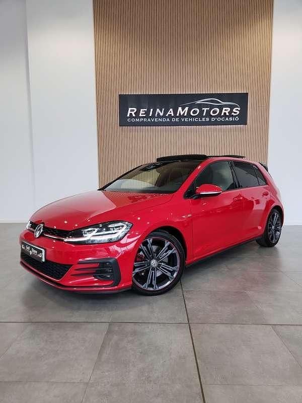 Usado VW Golf VII GTI 230 CV (169 kW) 2017 Rojo Utilitario