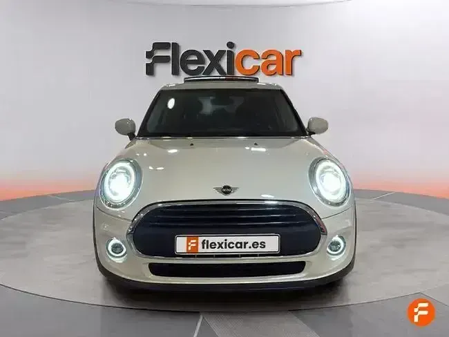 Usado Mini ONE 102 CV (75 kW) 2019 Blanco Utilitario