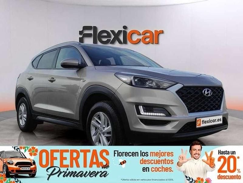 Usado Hyundai Tucson 132 CV (97 kW) 2019 Gris SUV