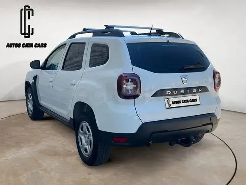Usado Dacia Duster Comfort 115 CV (84 kW) 2021 Blanco SUV