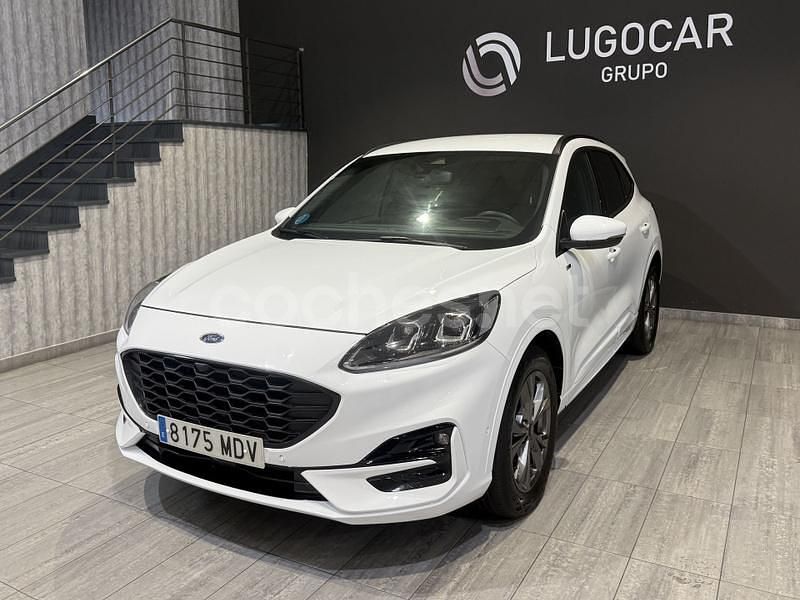 Usado Ford Kuga ST-Line 180 CV (132 kW) 2023 Blanco SUV