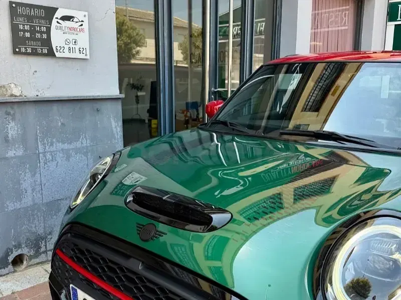 Usado Mini John Cooper Works 231 CV (169 kW) 2022 Verde Utilitario