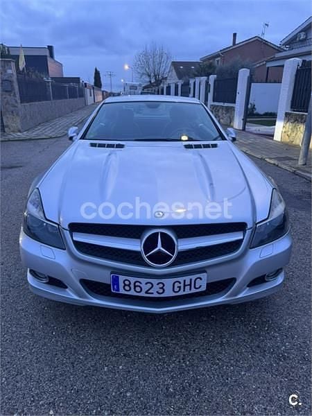 Usado Mercedes SL350 272 CV (200 kW) 2008 Gris / plata Descapotable