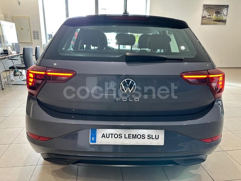 Usado VW Polo Life 95 CV (69 kW) 2023 Gris / plata Berlina