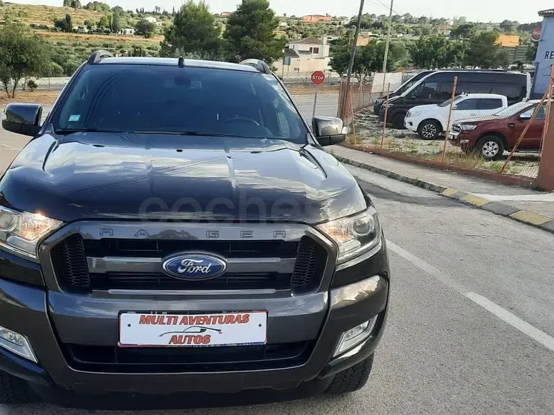 Usado Ford Ranger Wildtrack 200 CV (147 kW) 2017 Negro Pickup/Camioneta