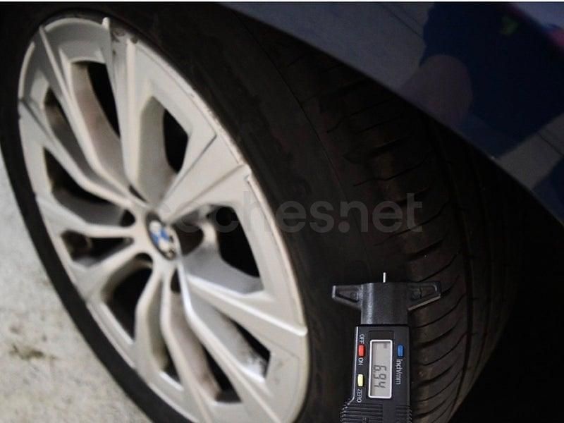 Usado BMW 318 150 CV (110 kW) 2021 Azul Familiar