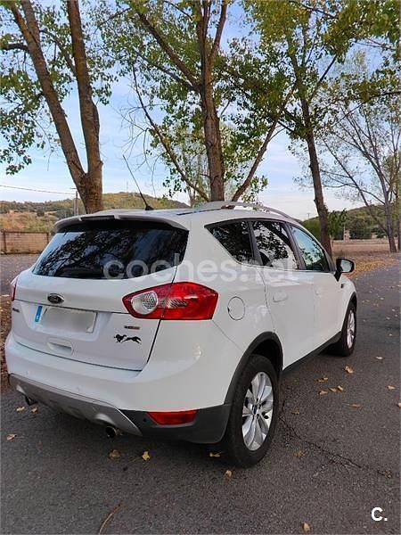Usado Ford Kuga Titanium 140 CV (102 kW) 2011 Blanco SUV