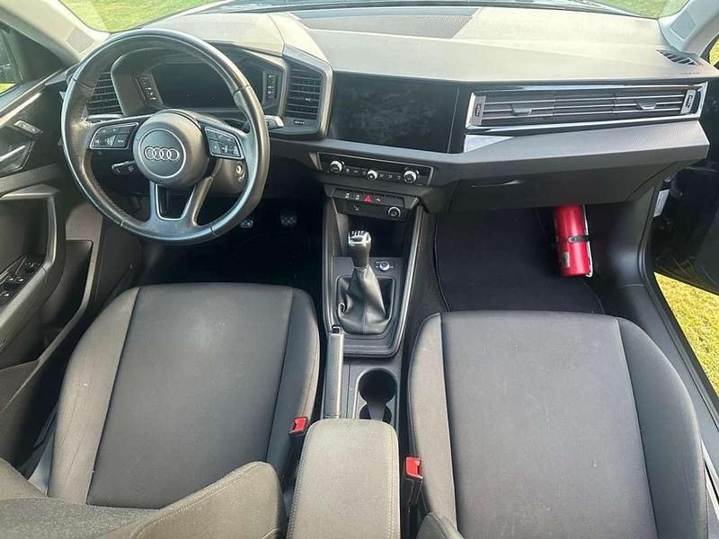 Usado Audi A1 95 CV (69 kW) 2019 Negro Utilitario