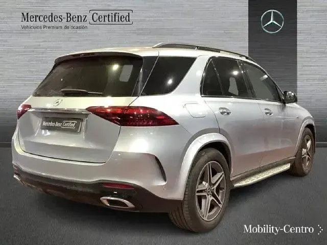 Usado Mercedes GLE350 333 CV (244 kW) 2025 Plata hightech