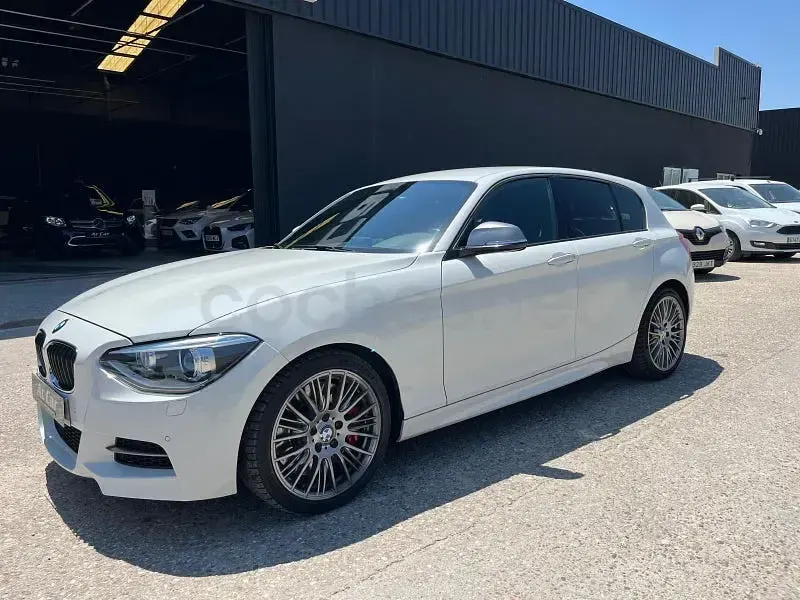 Usado BMW M135 M Sport 320 CV (235 kW) 2013 Blanco Utilitario