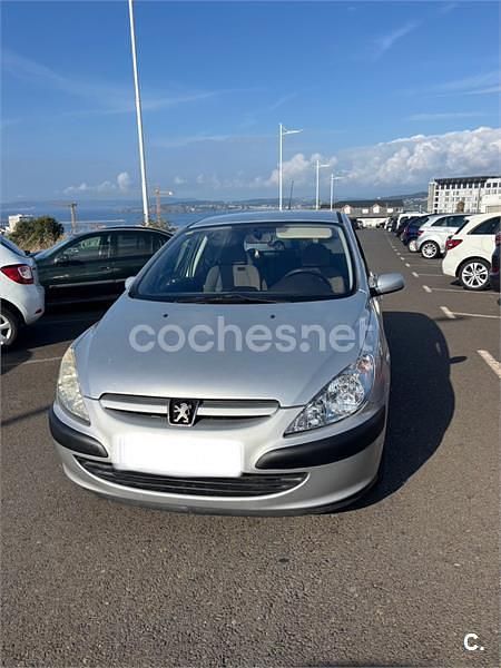 Gris / plata Usado 2002 Peugeot 307 Berlina | 2600 € (Buen precio) - Imagen 1/1