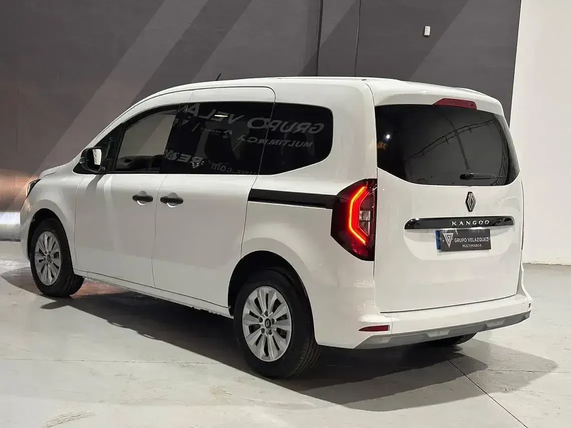 Nuevo Renault Kangoo 95 CV (69 kW) 2026 Blanco Monovolumen