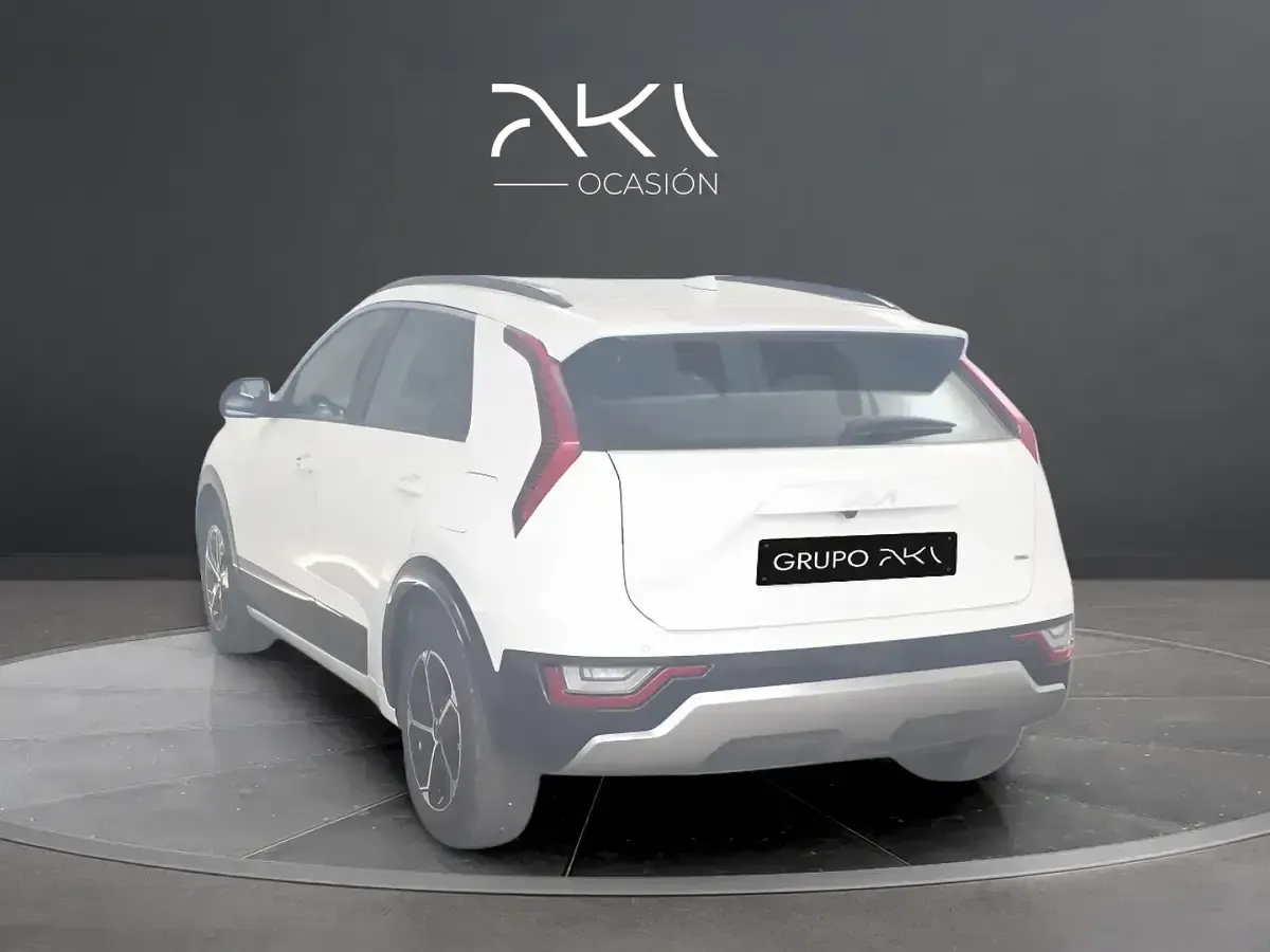 Usado Kia Niro 129 CV (94 kW) 2025 Blanco SUV