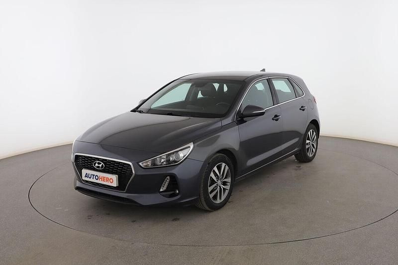 Gris Usado 2018 Hyundai i30 Utilitario | 12.799 € (Precio justo) - Imagen 1/3