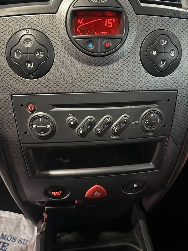 Usado Renault Mégane II Dynamique 100 CV (73 kW) 2005 Azul Utilitario