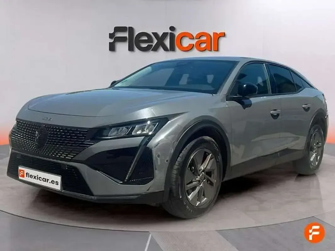 Usado Peugeot 408 Allure 145 CV (106 kW) 2025 Gris SUV