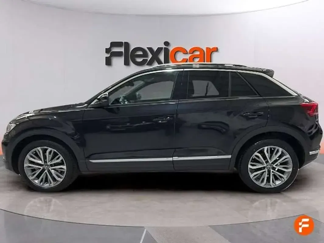 Usado VW T-Roc Advance 150 CV (110 kW) 2021 Negro SUV