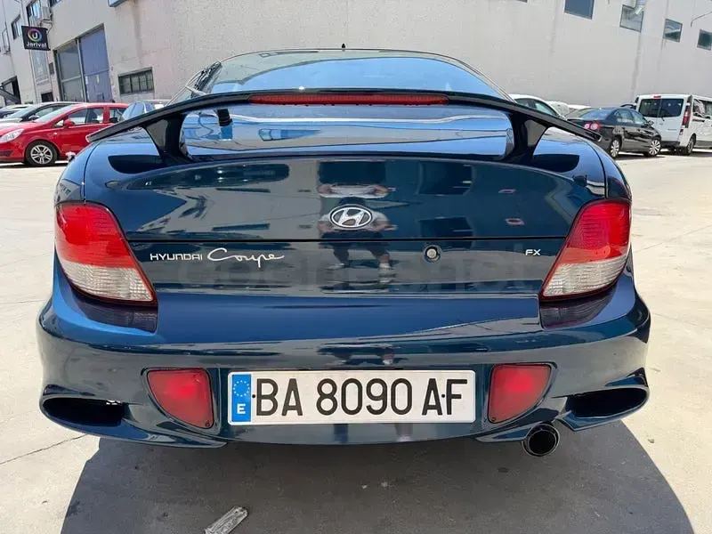 Usado Hyundai Coupé 116 CV (85 kW) 2000 Azul Coupe