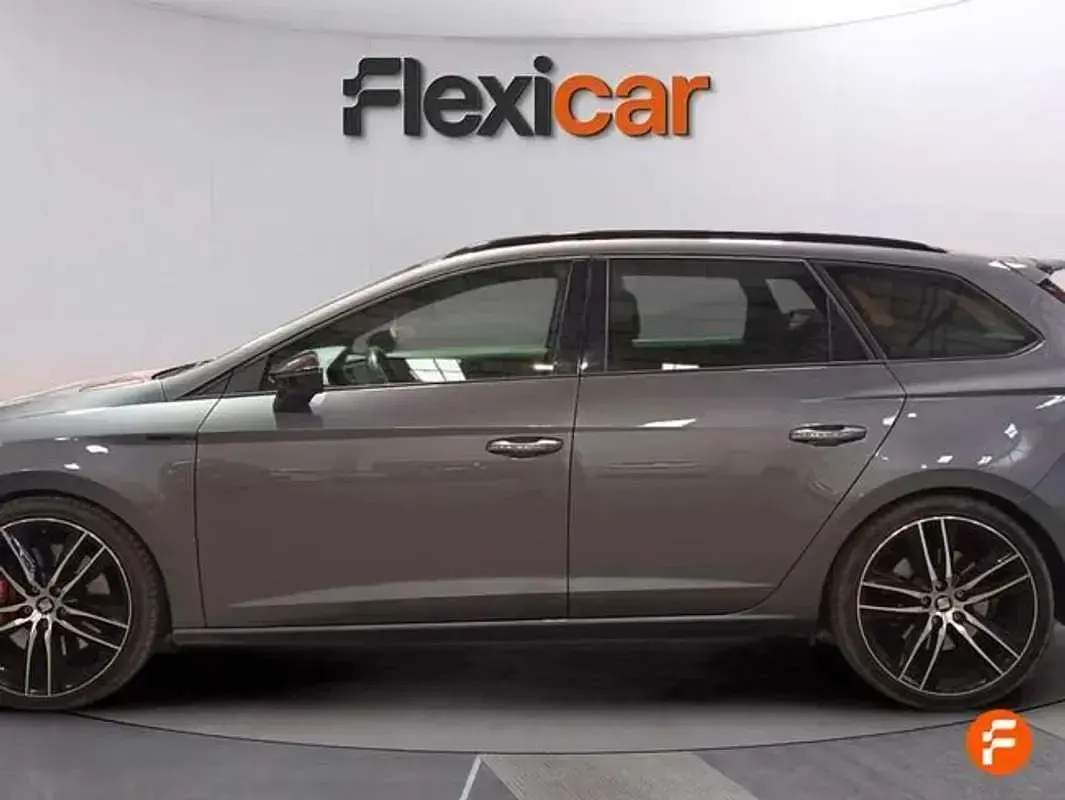 Usado Seat Leon ST CUPRA 300 CV (220 kW) 2018 Gris Familiar