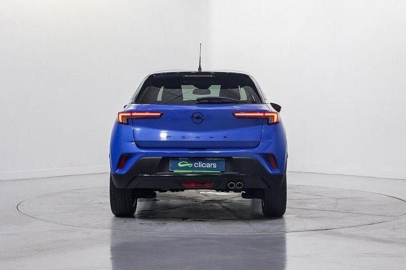 Usado Opel Mokka Ultimate 136 CV (100 kW) 2024 Azul SUV