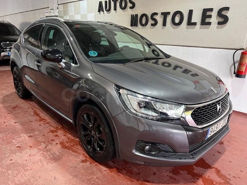 Gris / plata Usado 2017 DS Automobiles DS4 Crossback Style SUV | 9495 € (Buen precio) - Imagen 1/4