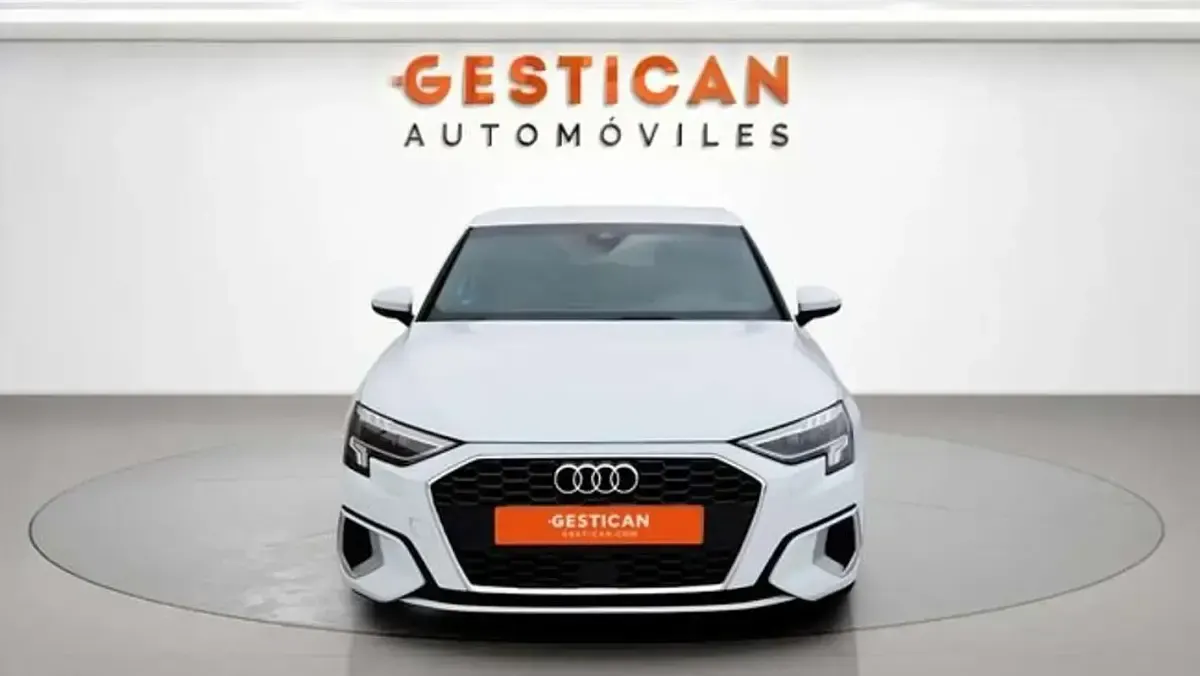 Usado Audi A3 Sportback e-tron Advanced 204 CV (150 kW) 2023 Blanco Utilitario